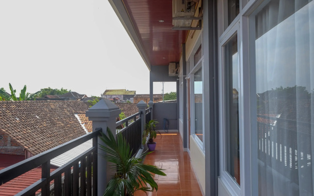 Sans Hotel Kumbang Yogyakarta by RedDoorz