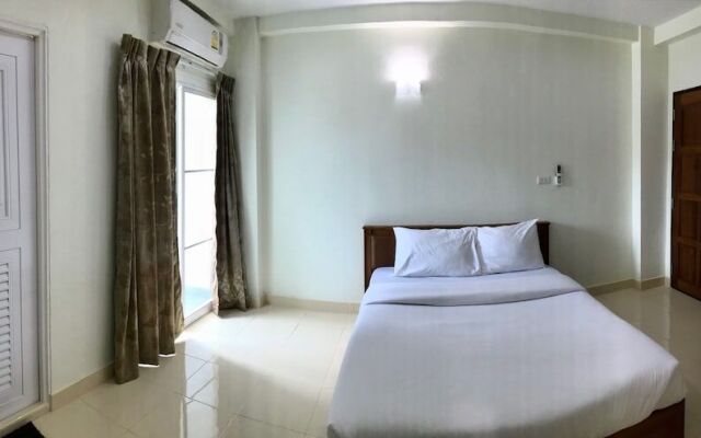 Tree House Apartment Songkhla