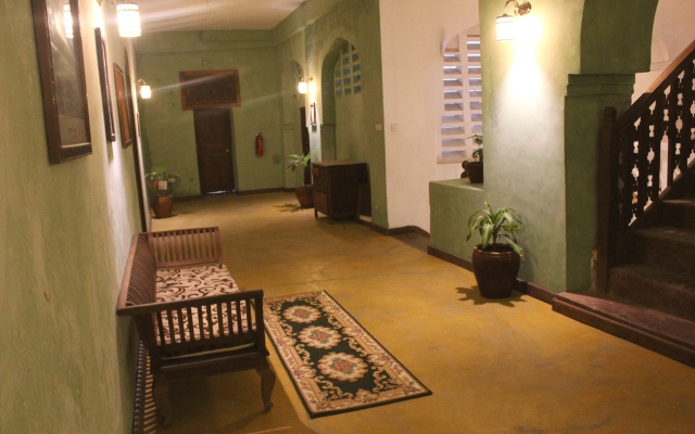 Smiles Stone Town Hotel
