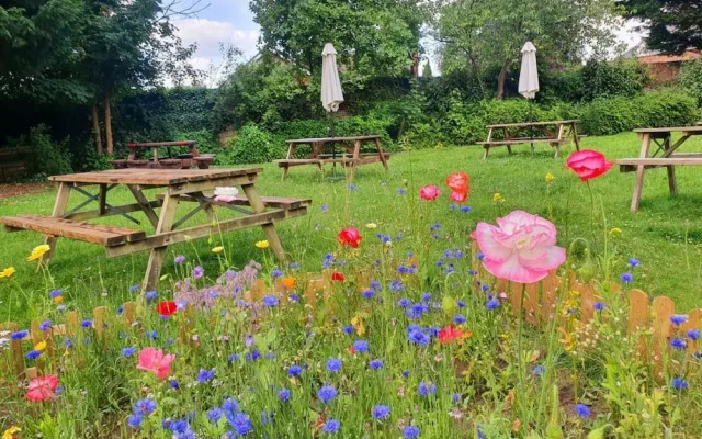 Kings Arms Hotel Westerham by Greene King Inns