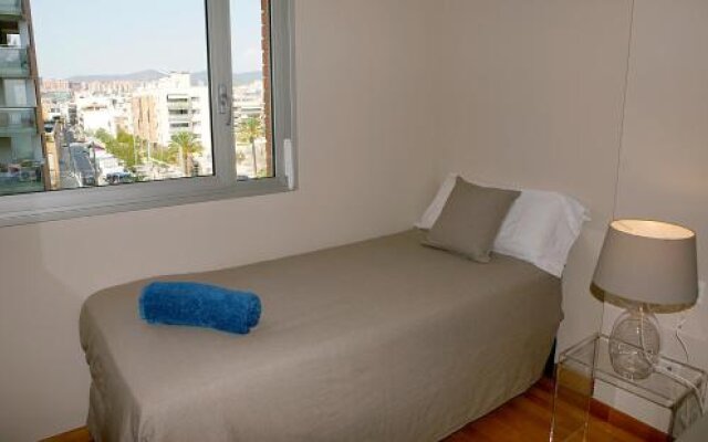 Great Sea-Side Barcelona Apartment
