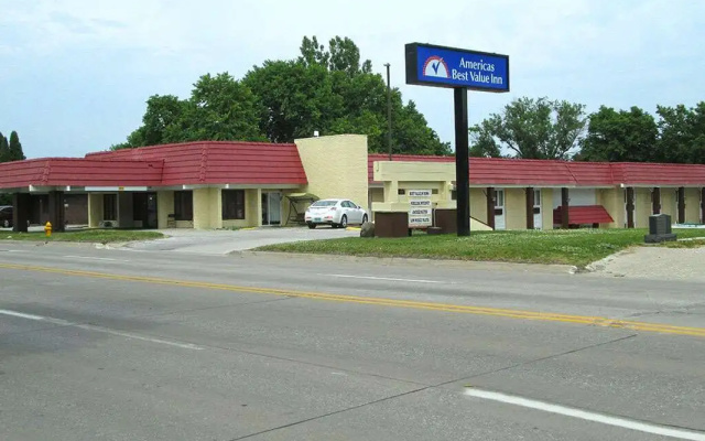 Americas Inn