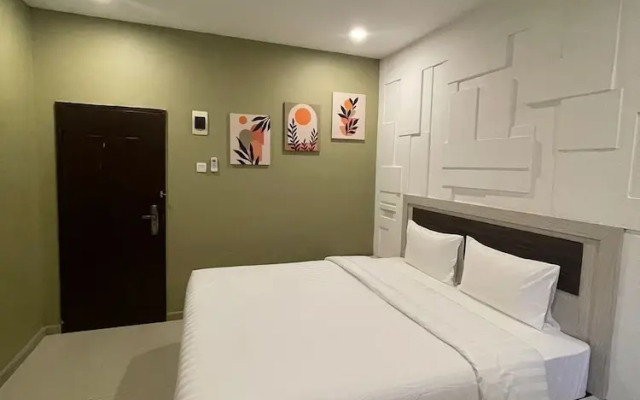 XTen Guest House