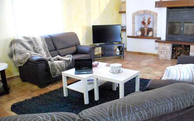 House With 5 Bedrooms in Daimiel , With Private Pool, Furnished Garden