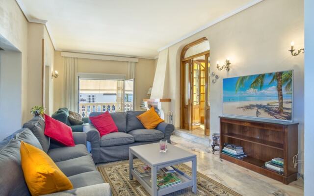 Villa - 5 Bedrooms with Pool and WiFi - 107872