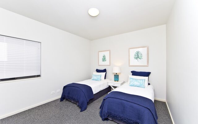 Sails on the Beachfront