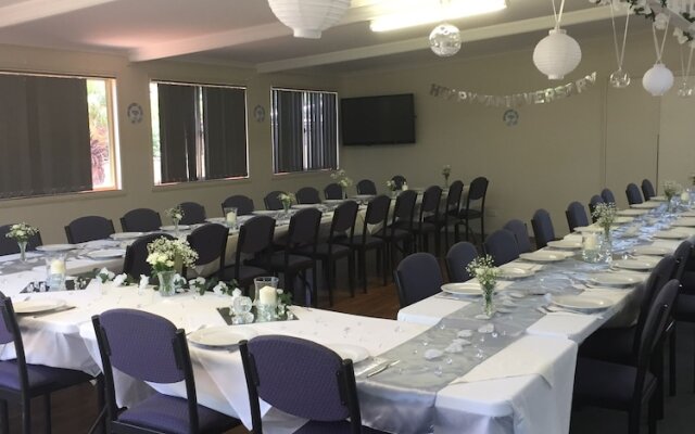 The Jolly Swagman Motor Inn