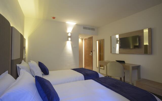 Lescure Business Hôtel and SPA