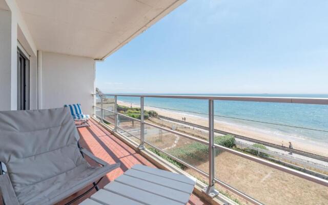 Appartement familial sur la plage de Bonne-Source