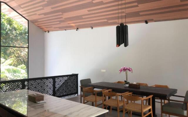 Anaya Villa