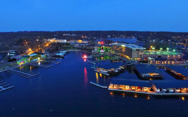 Camden on the Lake Resort & Spa