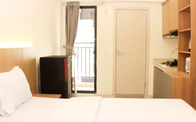 Tranquil And Cozy Studio At Meikarta Apartment