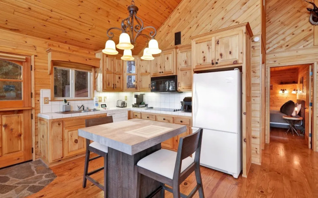 High-top Lakeview Chateau #2520