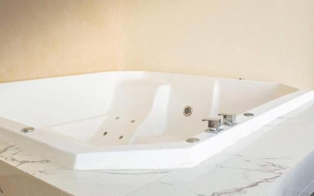 Penthouse-3 recamaras-frente playa-Rooftop-Jacuzzi