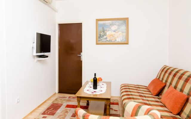 Apartment Amela