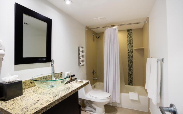 Beach Haus Bal Harbour