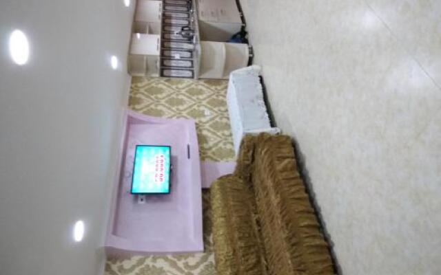 Dream House & Hostel