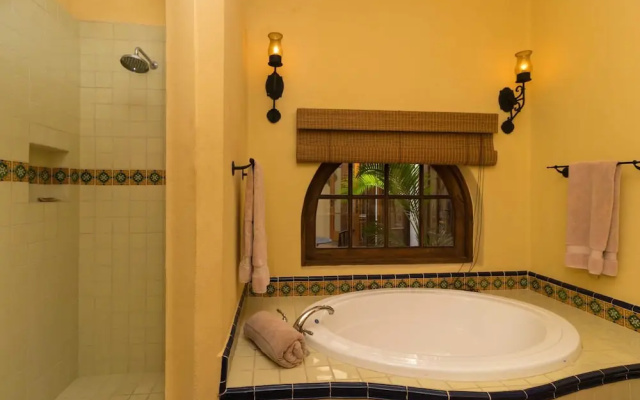 Casa Isla 2BR by Casago