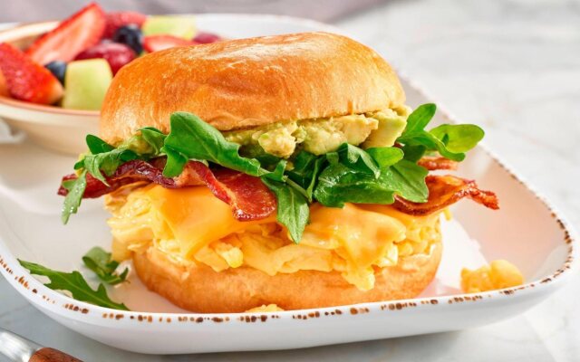 Courtyard by Marriott Miami Dadeland