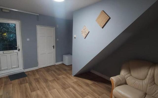 2 Bedrooms Apartment in Main Street Mexborough