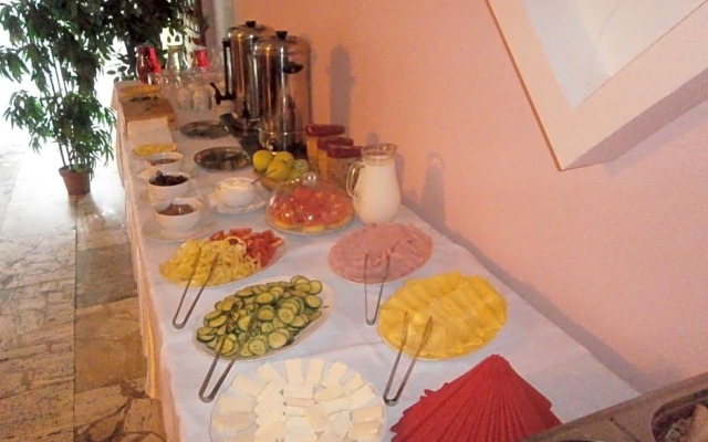 ABC Hotel