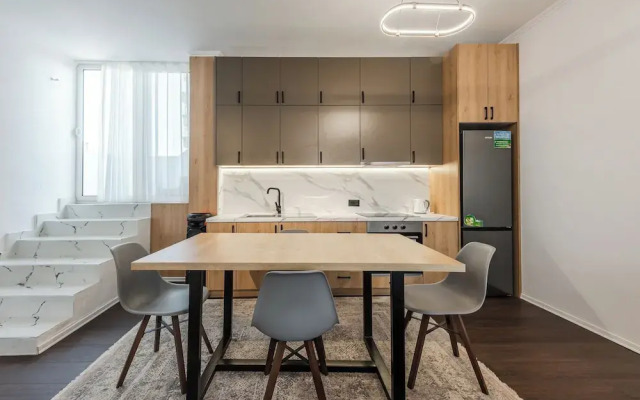 The City Center Penthouse by PS