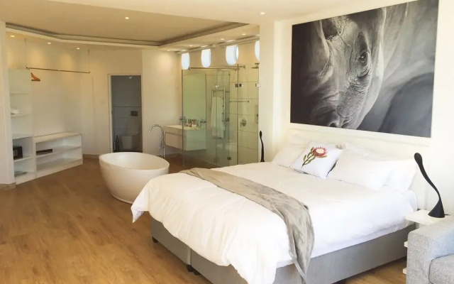 Peach on Beach Boutique Guesthouse
