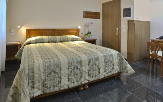 Hotel Italia