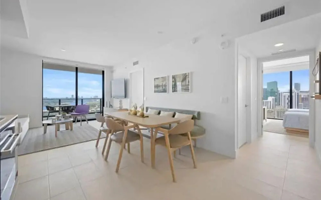 Apartment 3br-3 BTH - Gym Pool