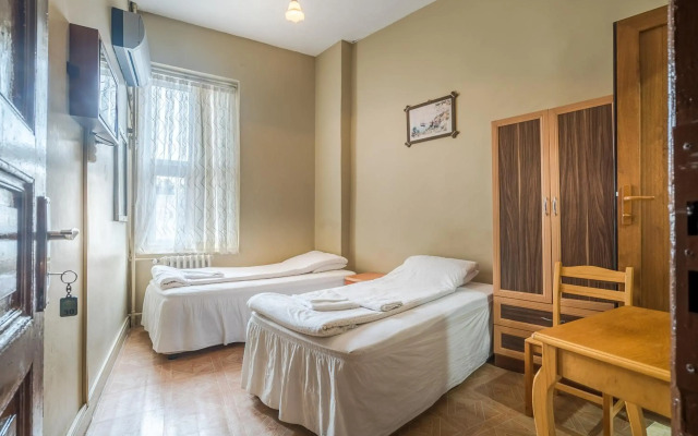Yeni Hotel