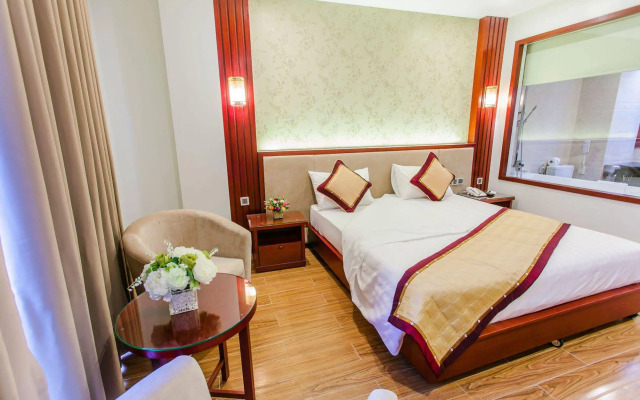 Tu Son Luxury Hotel