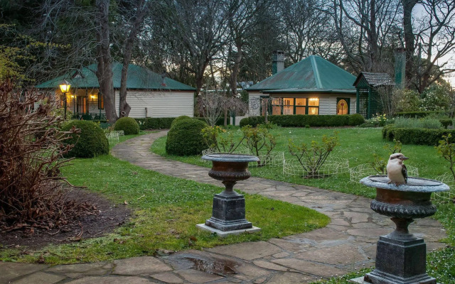 Moulton Park Cottages