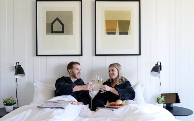 Accommodation at Curlewis