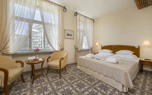 Savoy Boutique Hotel By Tallinnhotels