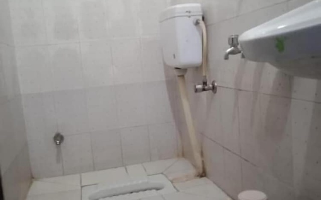 Hotel shivdev