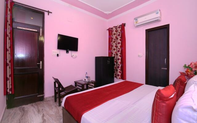 OYO 9599 Vansh Palace