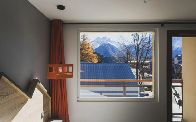 Base Camp Lodge Les 2 Alpes