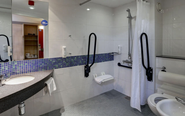 Holiday Inn Express Folkestone - Channel Tunnel by IHG