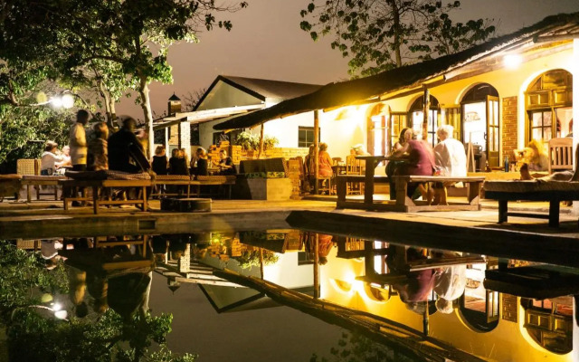 Thumbi View Lodge