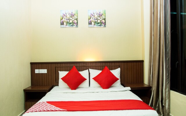 Super OYO 828 Comfort Hotel Shah Alam