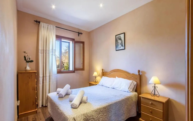 Villa - 4 Bedrooms with Pool and WiFi - 104238