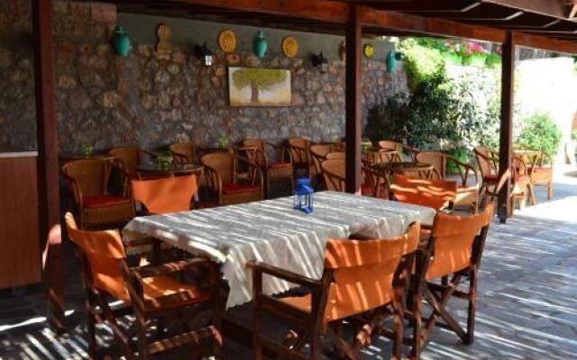 Aparthotel 3 Stars Monemvasia