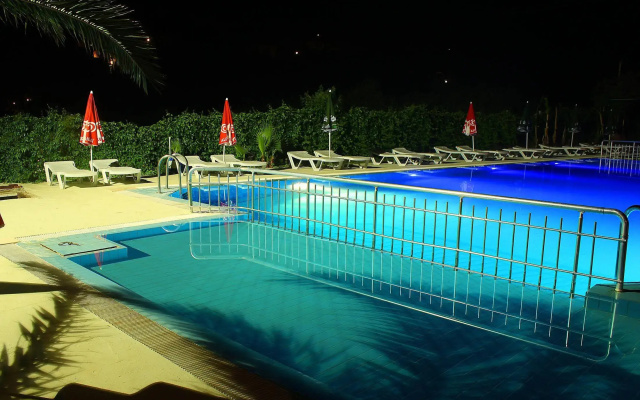 Verano Beach Hotel