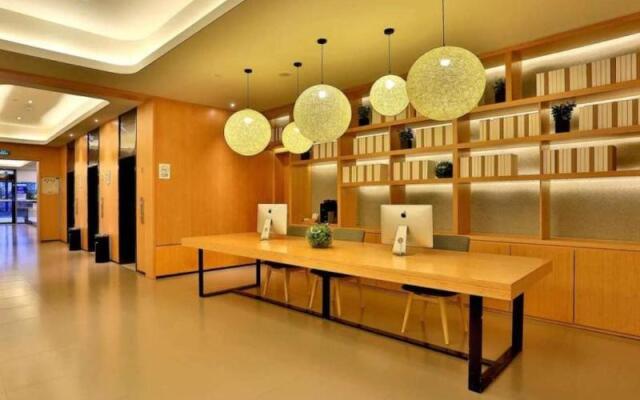 Ji Hotel (Hangzhou East Railway Station)