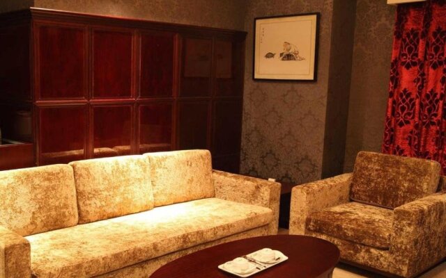 Phalam Jade Hotel