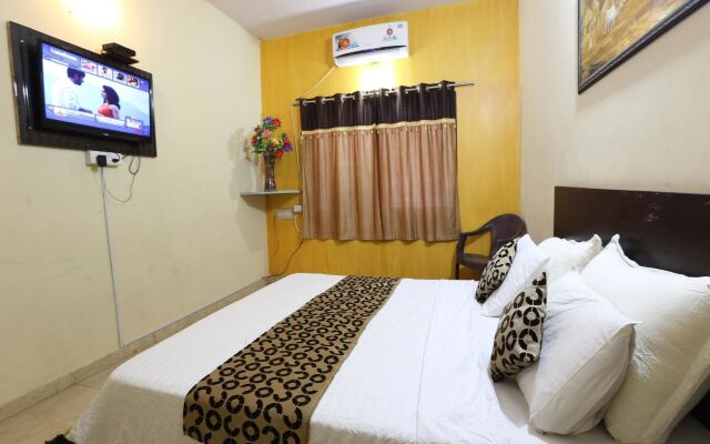 OYO Rooms Sanganva Chowk Trikon Baugh