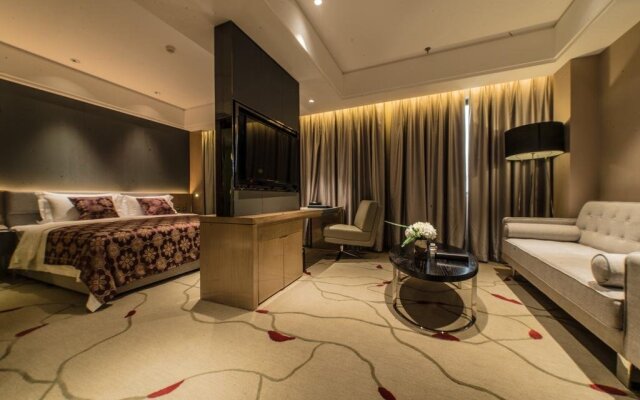 Excel Hotel