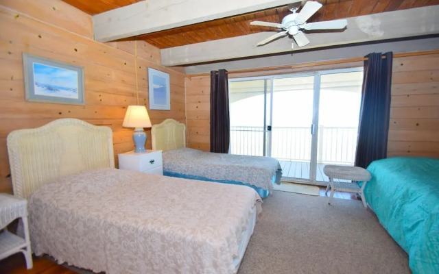 Beachwalk II 12 4 Bedroom Condo by RedAwning