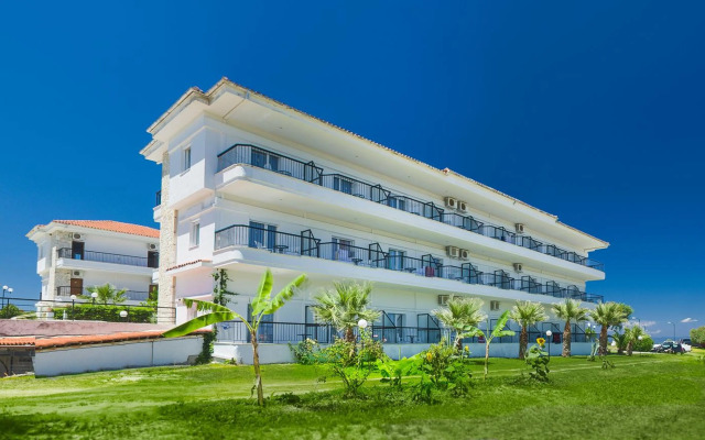 Hilltop Hotel