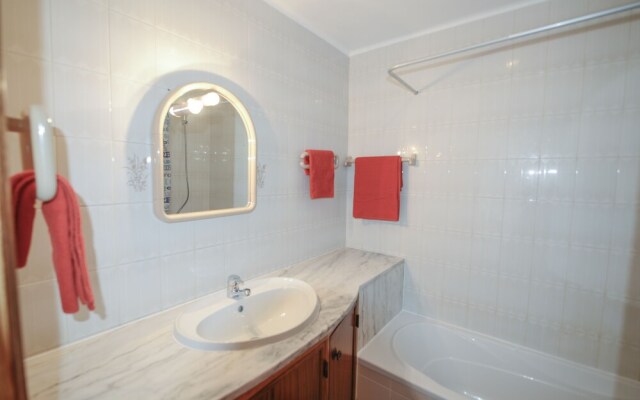 Luz Beach Oceanfront Apartment